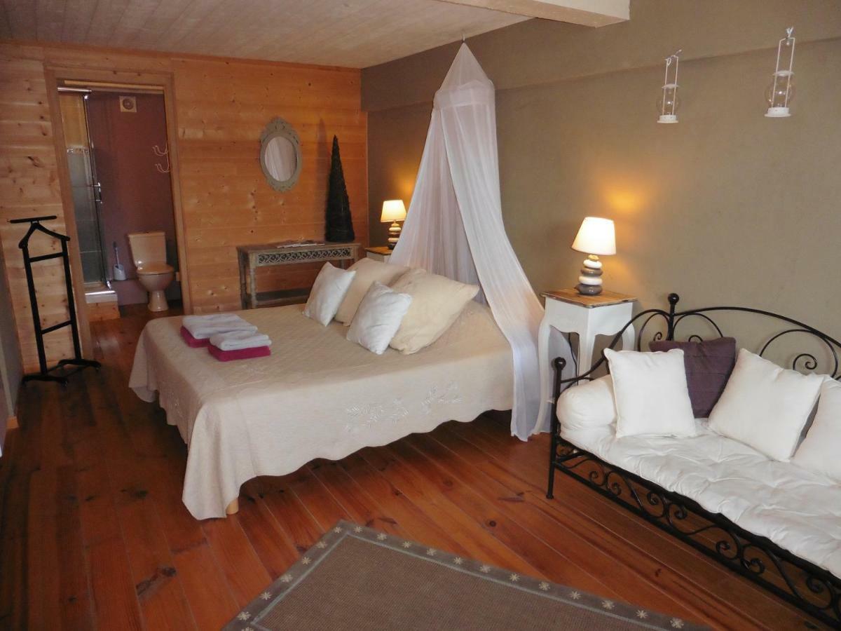 Bed and Breakfast Chalet De Barraou Binos Exteriér fotografie