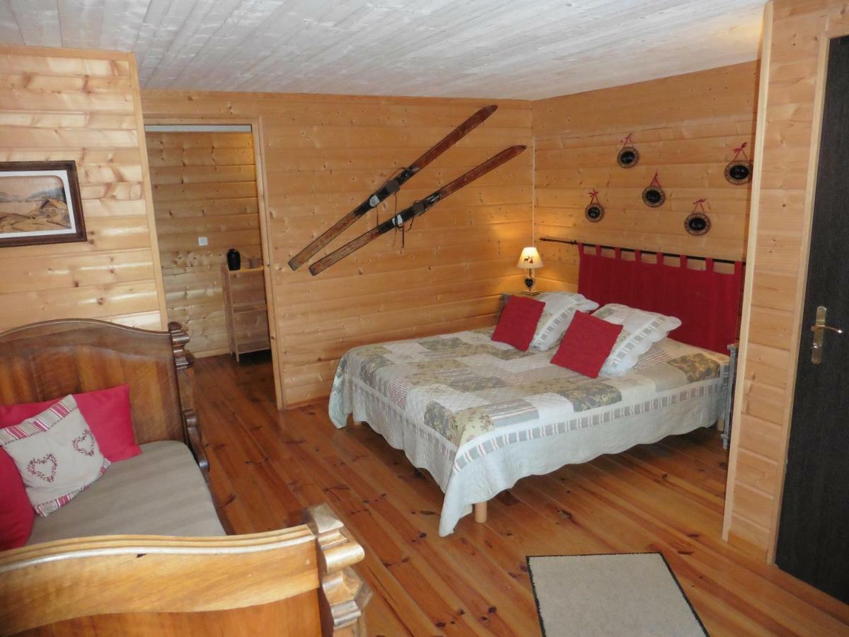 Bed and Breakfast Chalet De Barraou Binos Exteriér fotografie